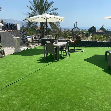 Holiday home Vittoria Holidays In Santa Venera *