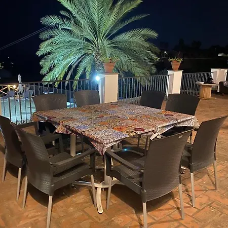 Vittoria Holidays In Santa Venera Holiday home *